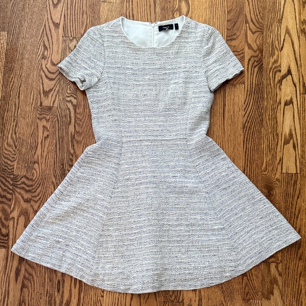 Theory Size 4 Black & White A-Line Dress